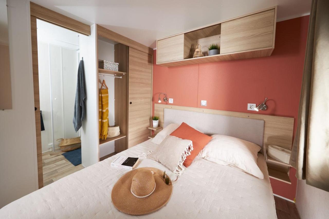 Camping La Carabasse Vias-Plage-T4 Climatise,Tout Confort, Emplacement Calme ! Bagian luar foto